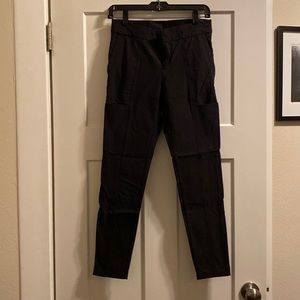 Lot of 2 Athleta pants size 0 petite